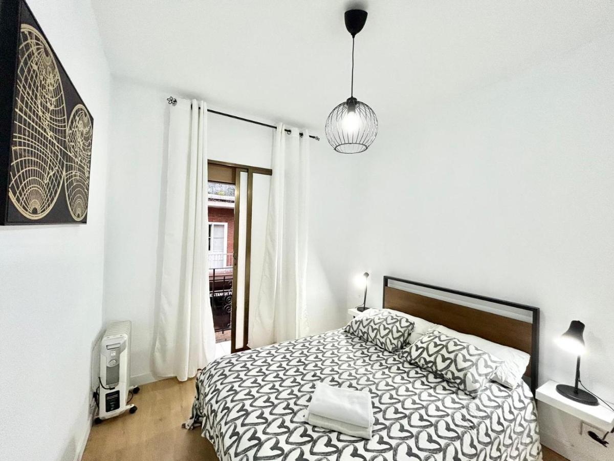 Plaza Rio A Apartman Madrid Kültér fotó